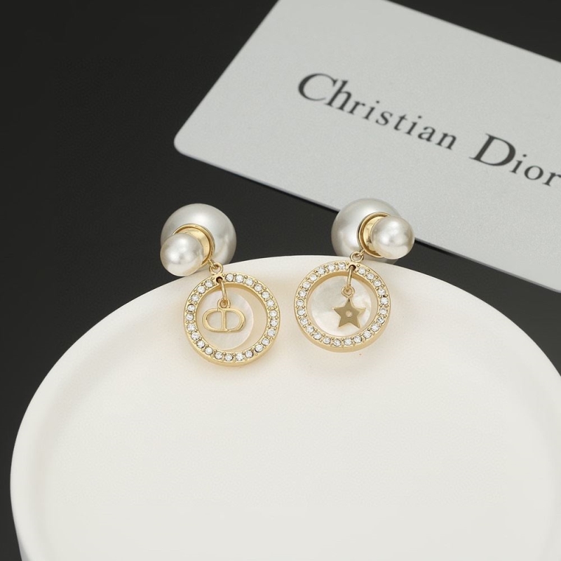 chr1st1an D10r earrings